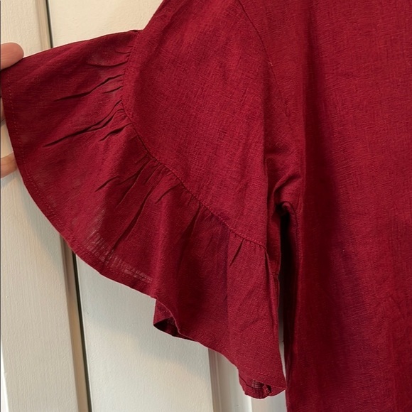 NWT Billy J 100% Linen Cropped Red Blouse with Ruffle Sleeves - Size 10 - Picture 3 of 10